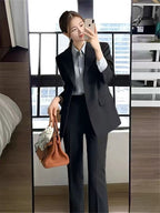 T1319 Women's suits