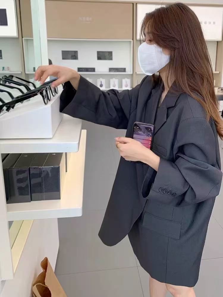 T1336 Women's suits