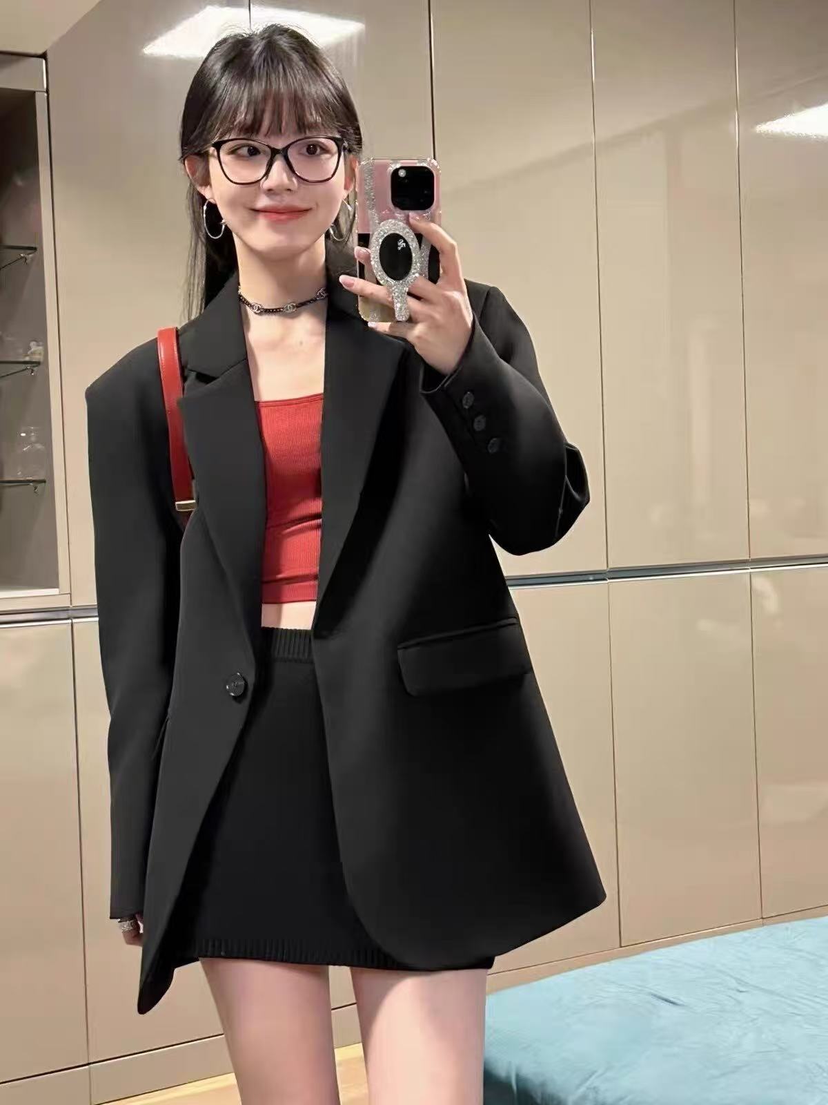 T1345 Women's suits