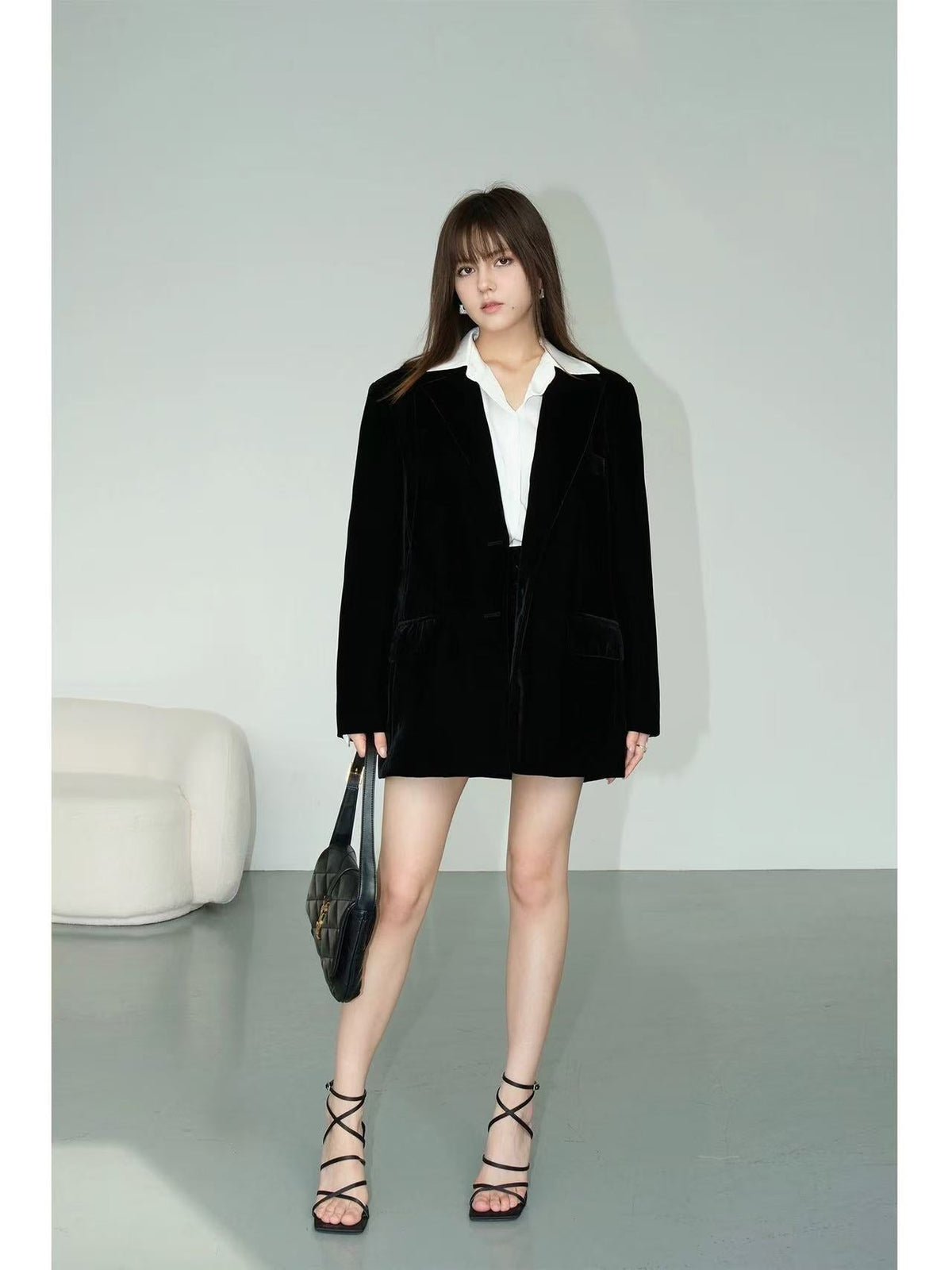 T1347 Women's suits