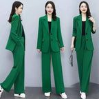 T1353  Women's suits