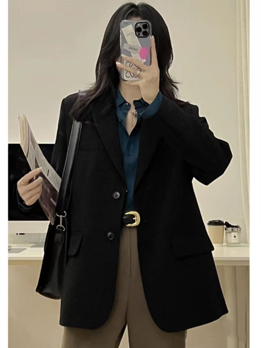 T525 Women's suits