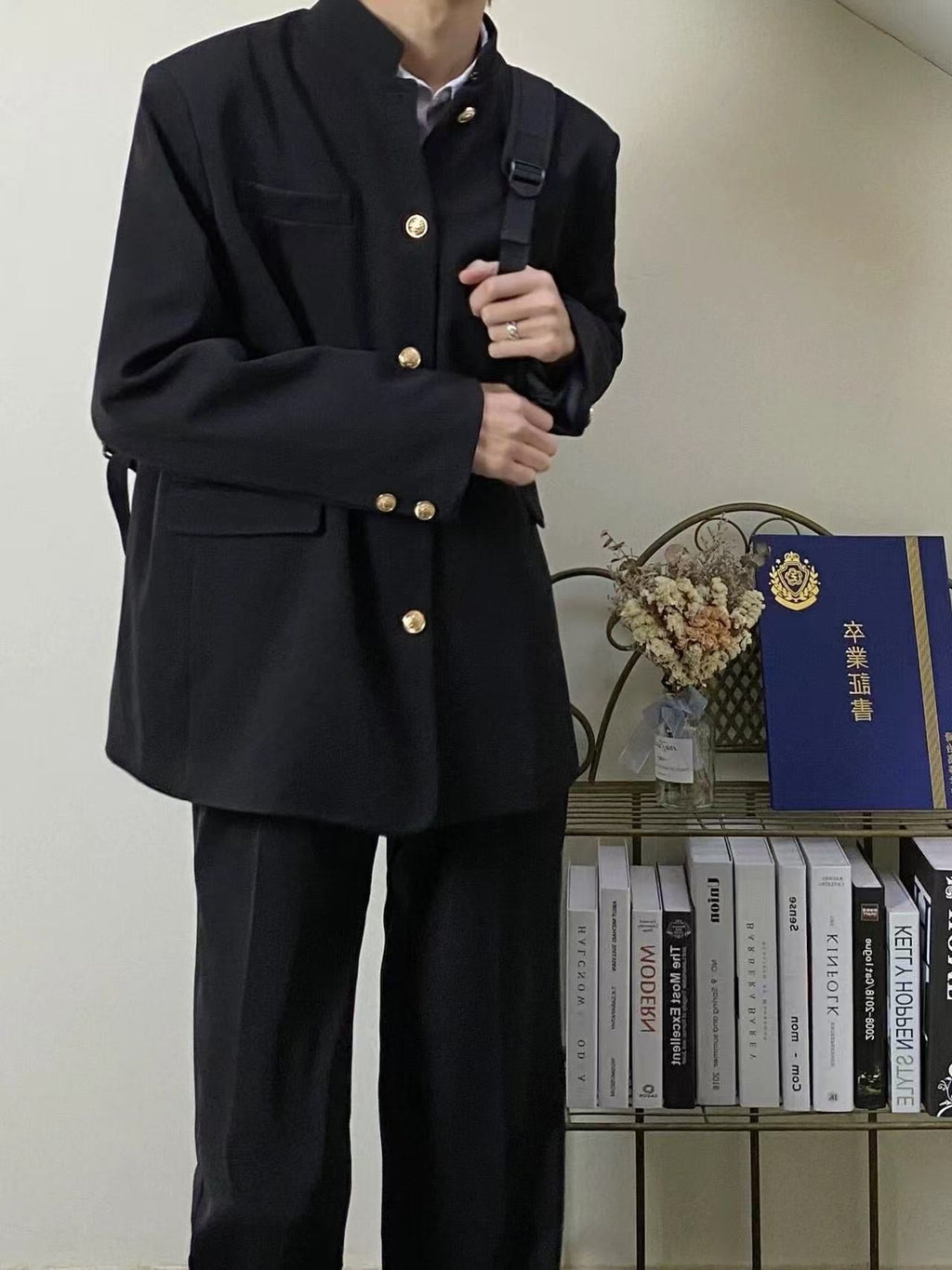 T1379 Men's suits