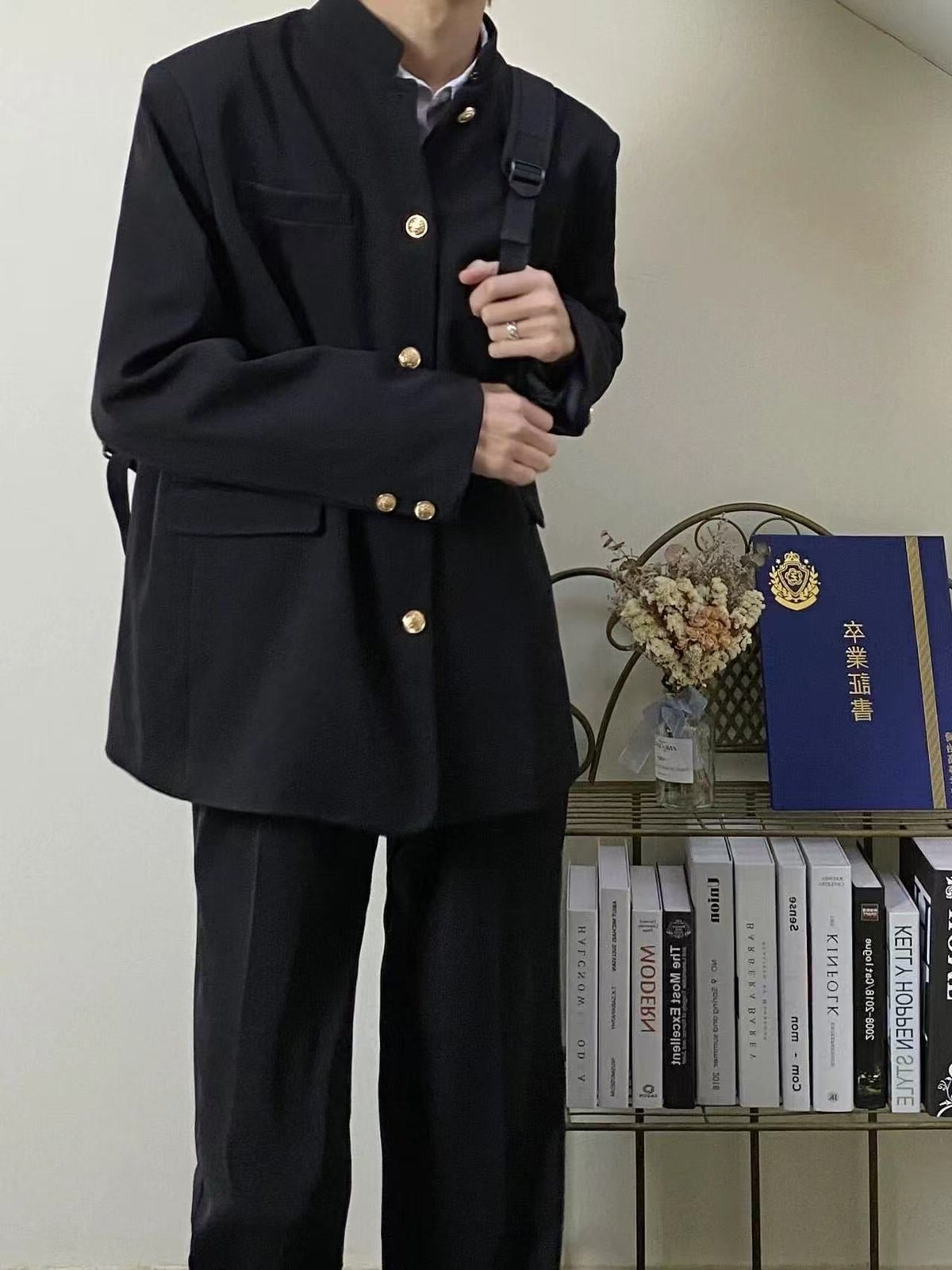 T1379 Men's suits