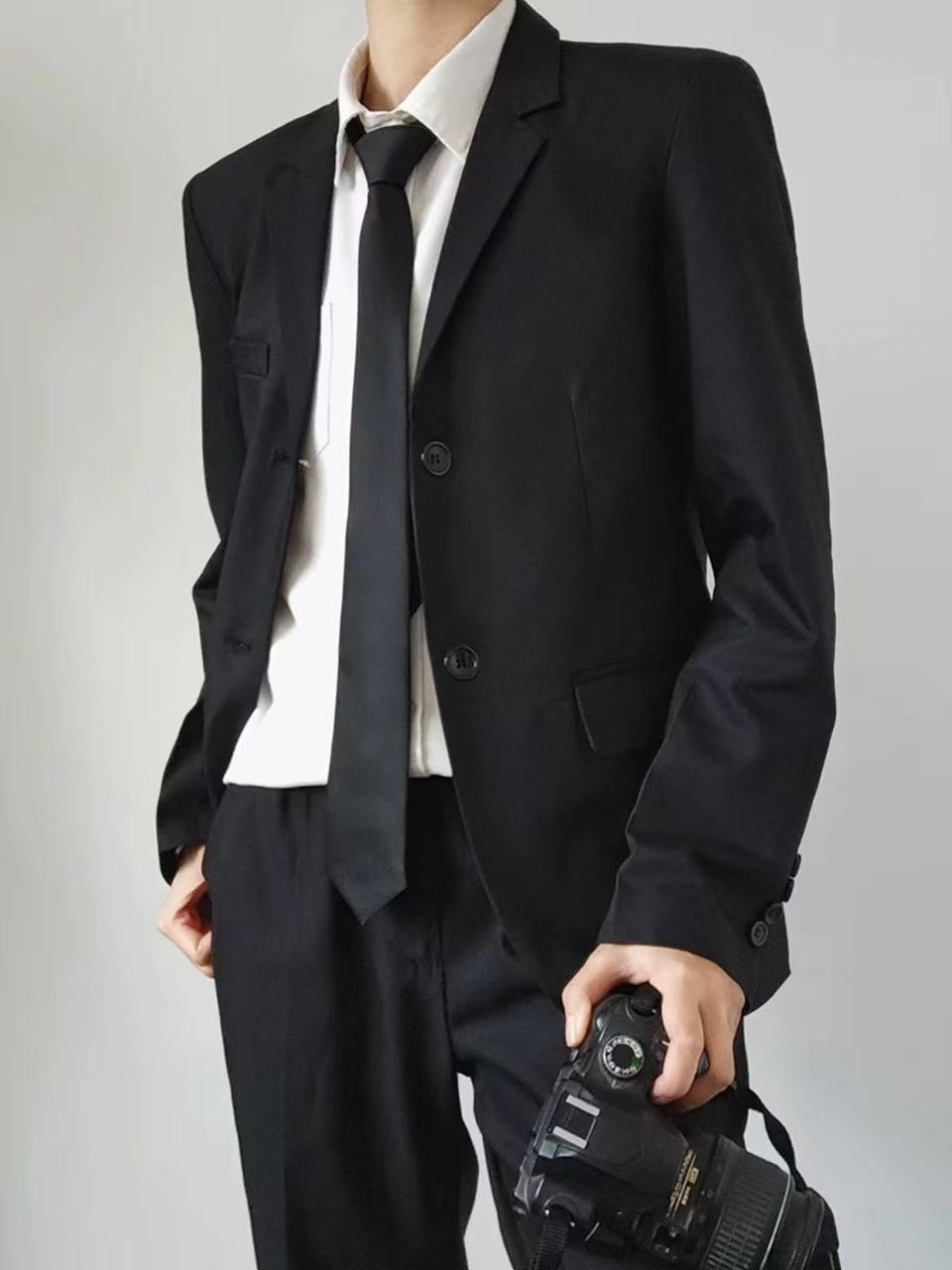T1380 Men's suits