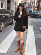 T1438  Women's suits