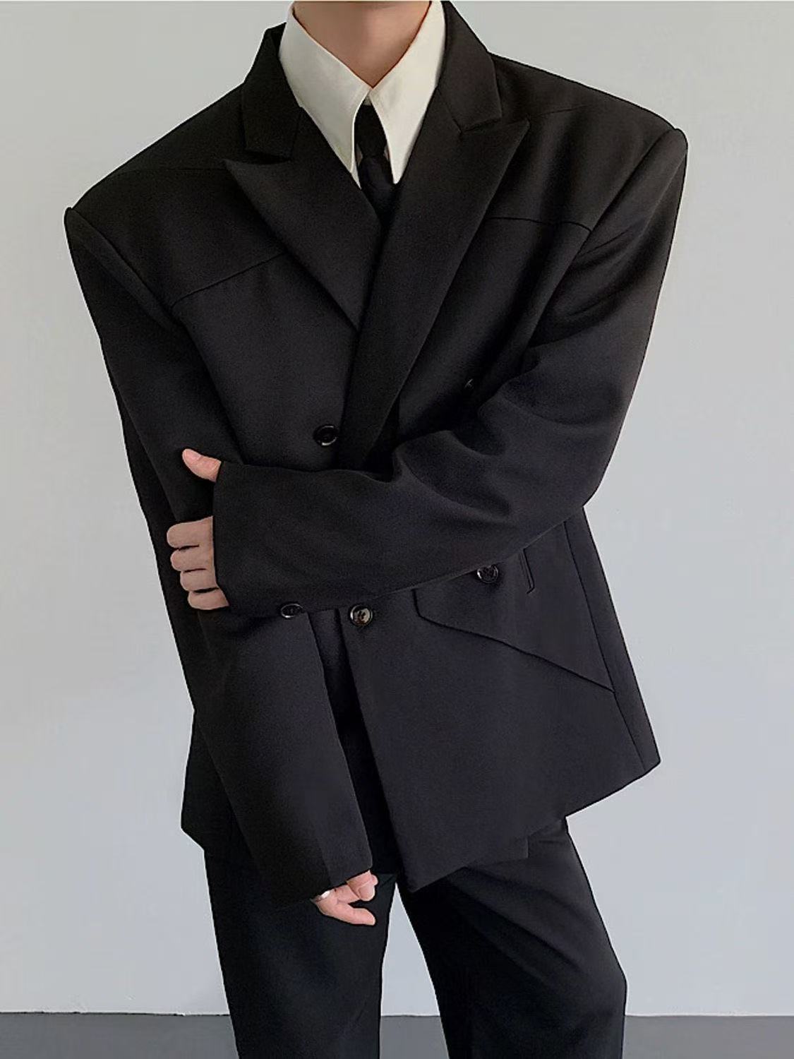 T1450  Men's suits