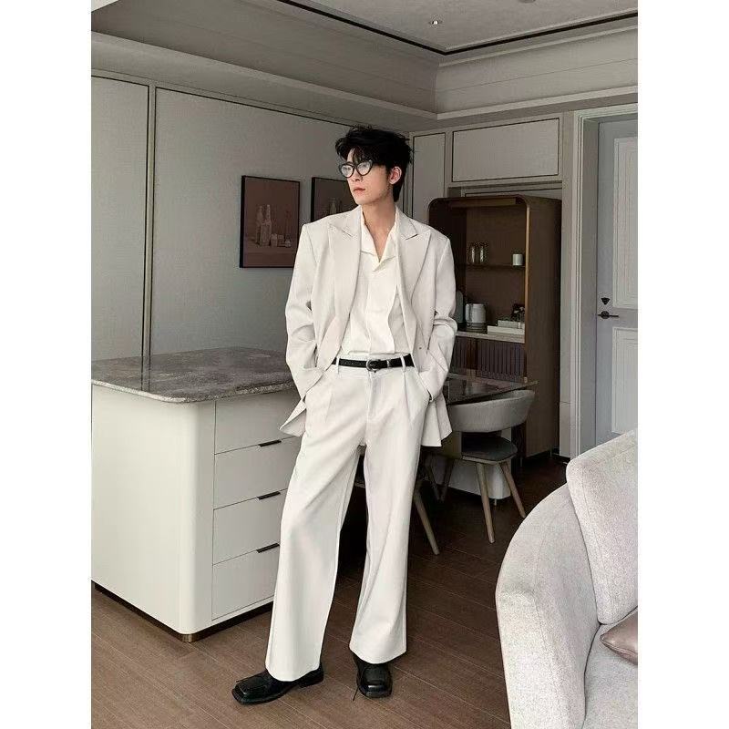 T1454  Men's suits