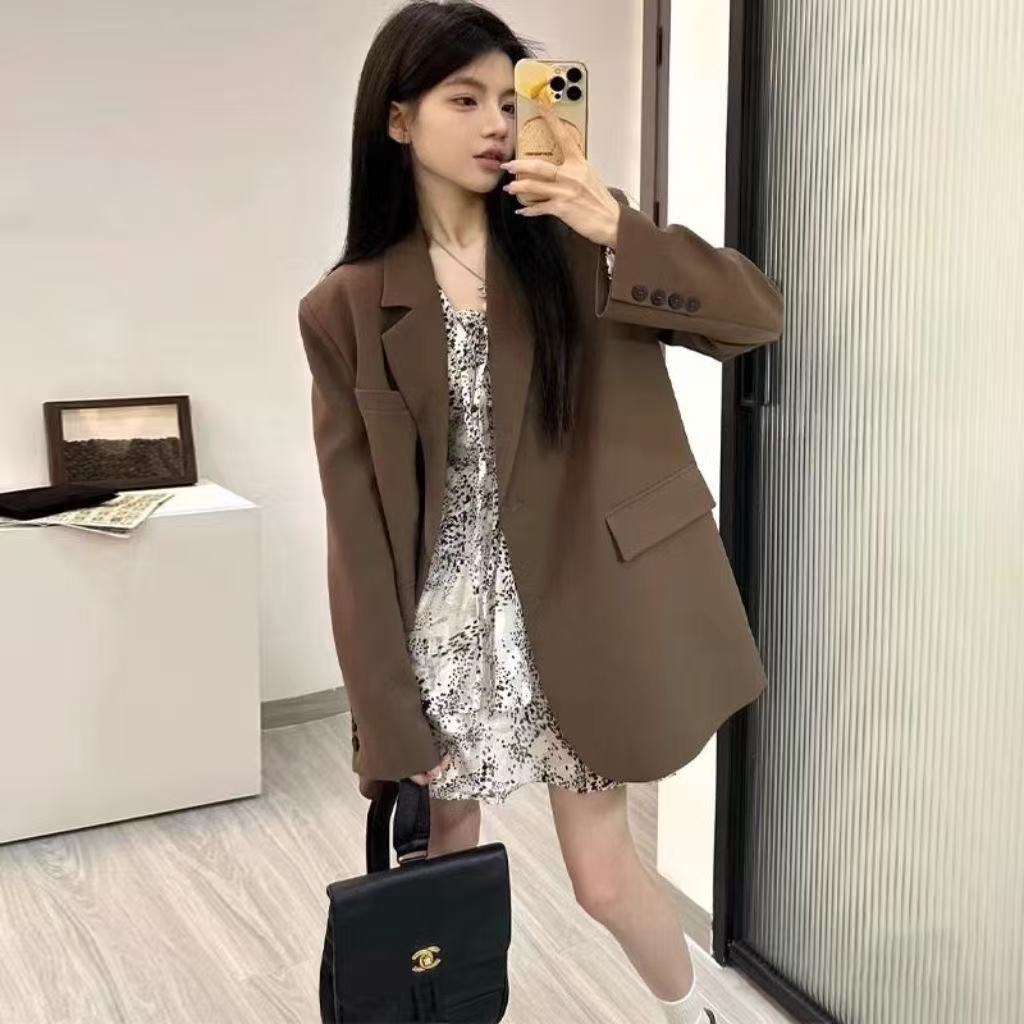 T1471 Women's suits