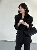 T1651 Women's suits