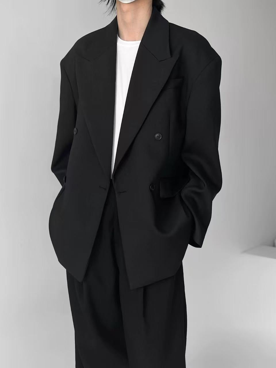 T1693 Men's suits