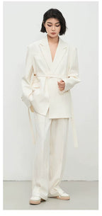 000 Women's suits