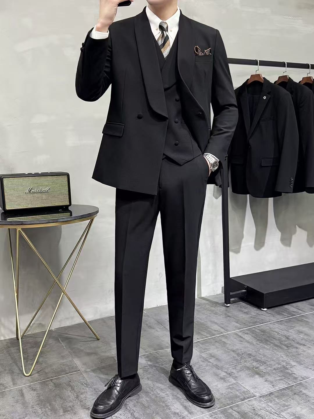 A0098   Men's outerwear