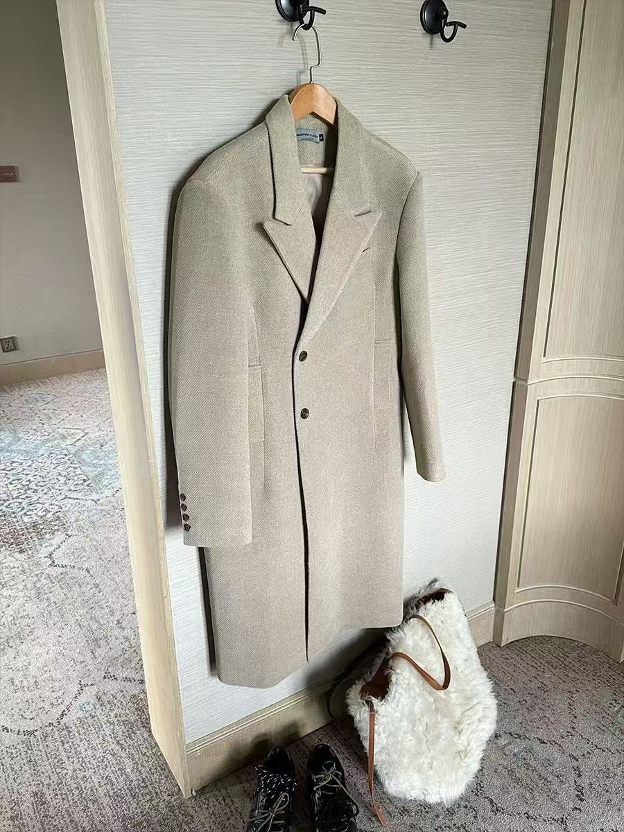 A0454  Men's outerwear
